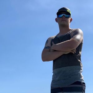 Meet your Posher, Hunter